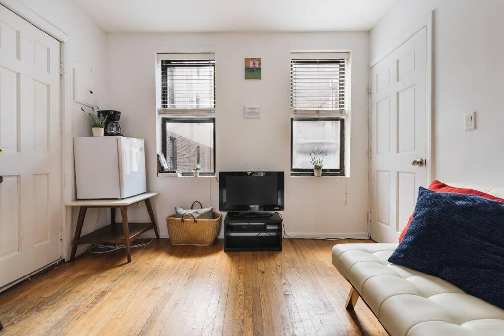 East Village Townhouse New York Exteriör bild